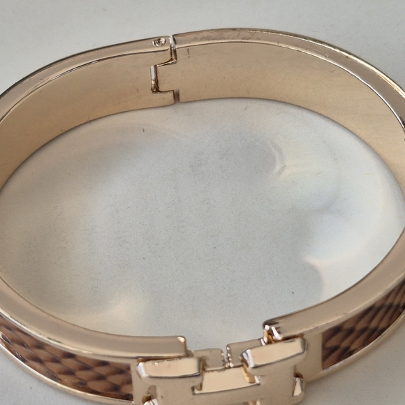 Brown Faux Aniaml Skin Texture  and Gold Bracelet - Picture 6 of 8